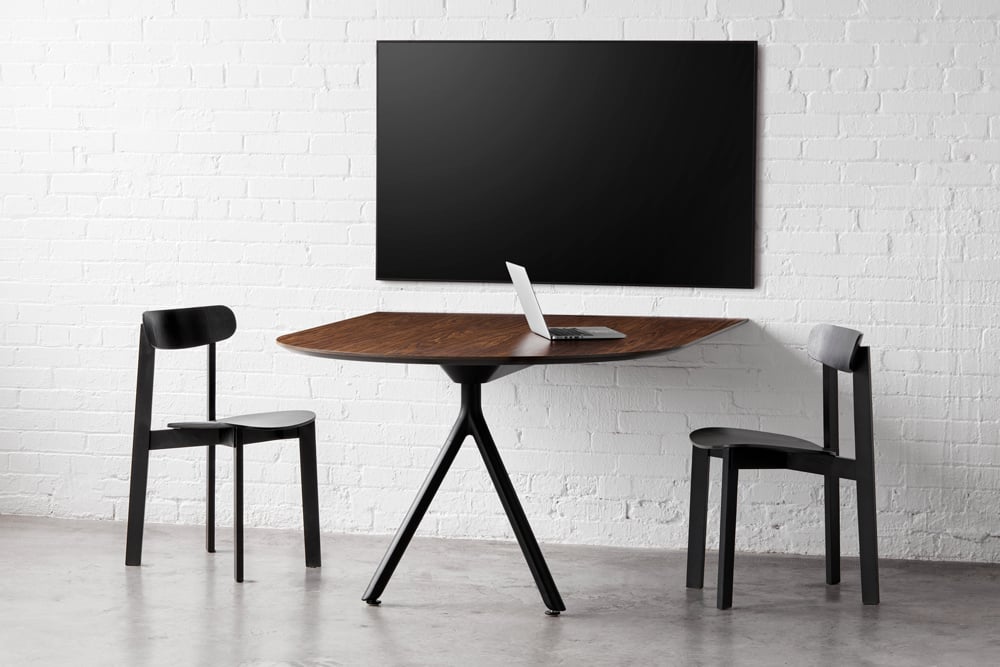 Onsite WallMount by Three H
