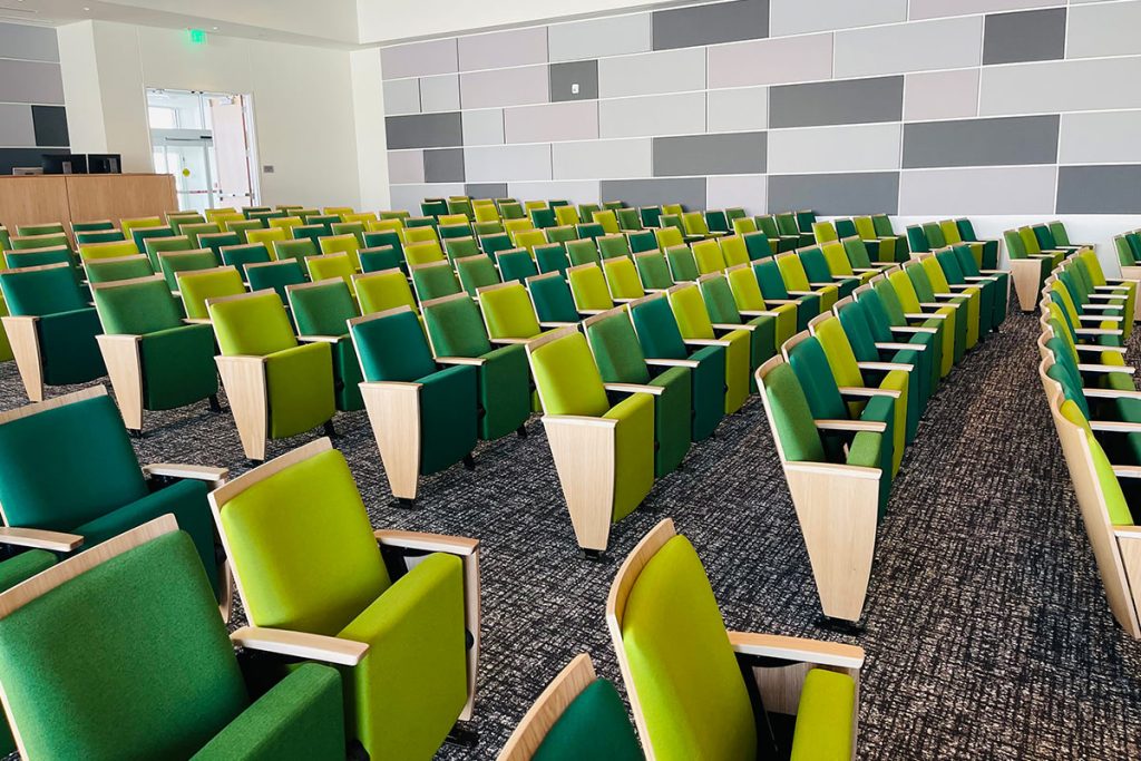 Sedia System Auditorium Upholstered Seating